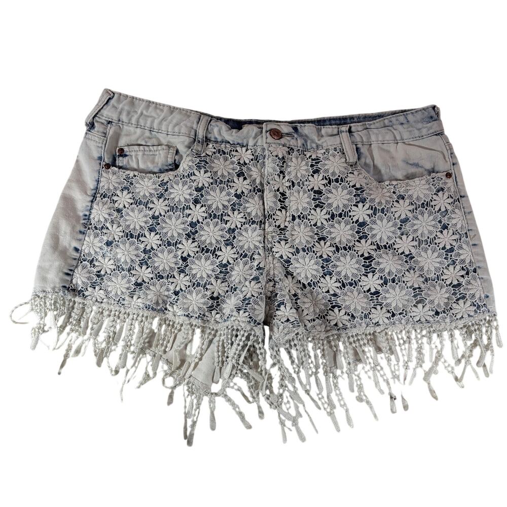 Y2K LEI Ashley Low Rise Jean Shorts Juniors 15 Fringe Lace Denim Shorts